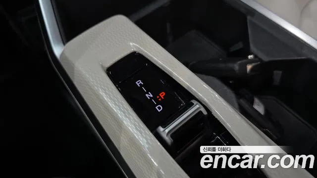KG_Mobility_Ssangyong Torres 2023 thumb 8