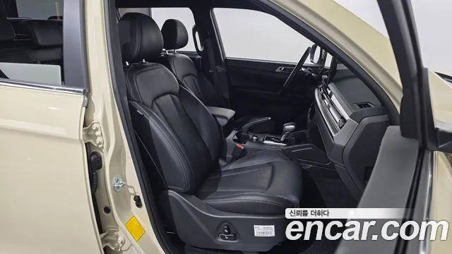 KG_Mobility_Ssangyong Musso 2025 thumb 12