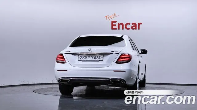 Mercedes-Benz E-Класс 2019 thumb 4
