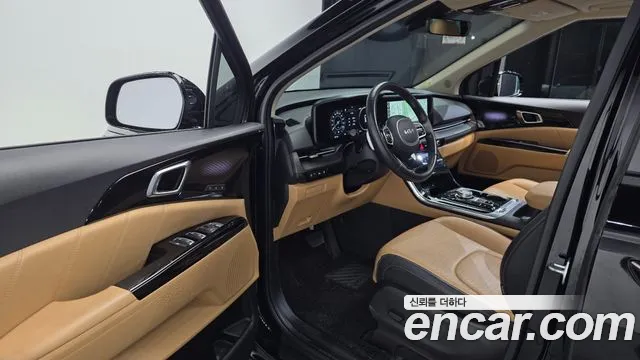 Kia Carnival 2022 thumb 10