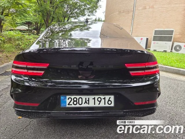 Genesis G80 2025 thumb 4