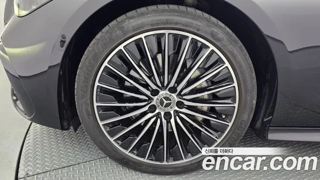 Mercedes-Benz CLE-Class 2025 thumb 5