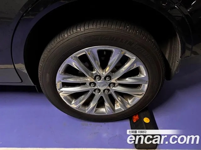Cadillac XT5 2018 thumb 5