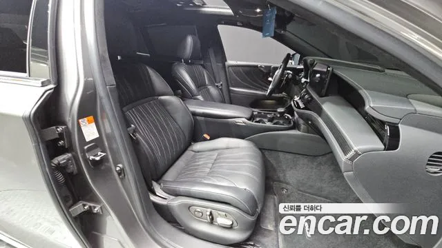 Lexus LS 2021 thumb 11