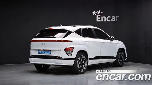 Hyundai Kona 2023 thumb 2