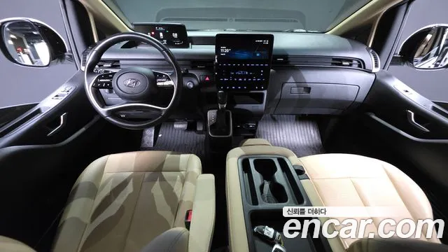Hyundai Staria 2022 thumb 7