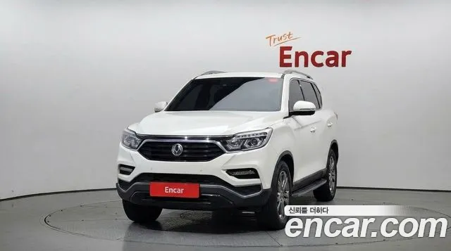 KG_Mobility_Ssangyong Rexton 2017 thumb 3