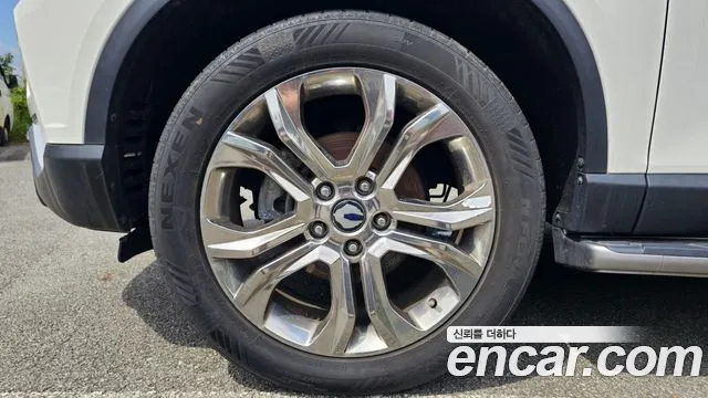 KG_Mobility_Ssangyong Rexton 2017 thumb 5