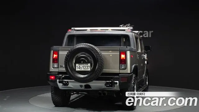 Hummer H2 2005 thumb 4