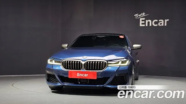 BMW 5-Series 2020 thumb 3