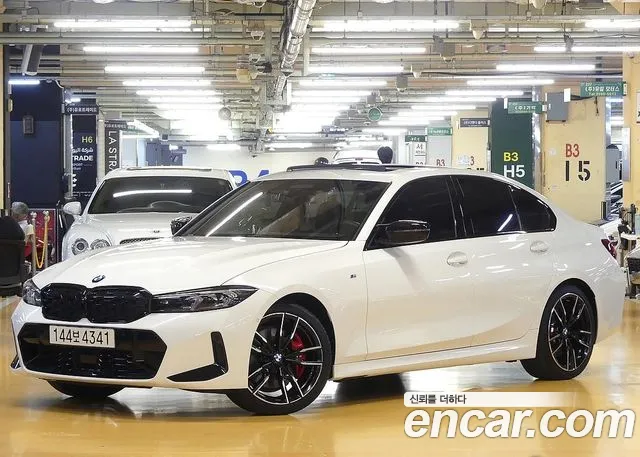 BMW 3-Series 2025 thumb 11