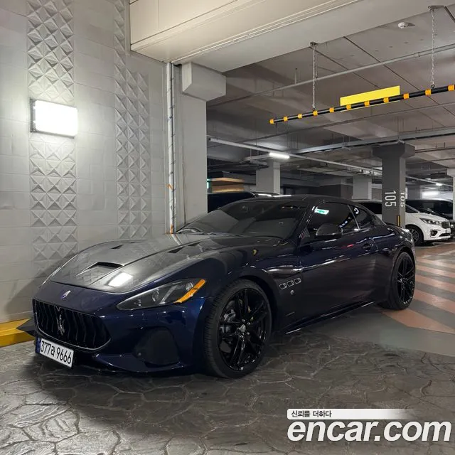 Maserati GranTurismo 2016 thumb 5
