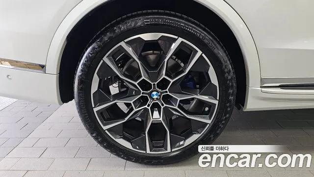 BMW X7 2025 thumb 5