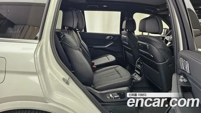 BMW X7 2025 thumb 11