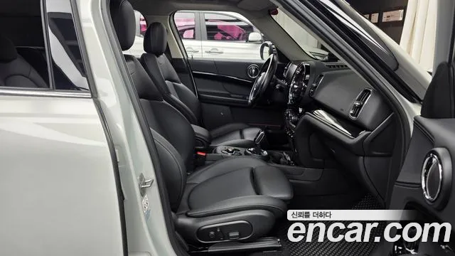 MINI Countryman 2020 thumb 11