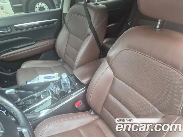 Renault-KoreaSamsung Koleos 2019 thumb 6