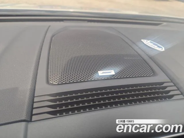 Renault-KoreaSamsung Koleos 2019 thumb 9