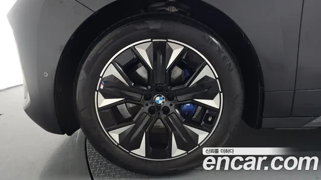 BMW iX 2026 thumb 4
