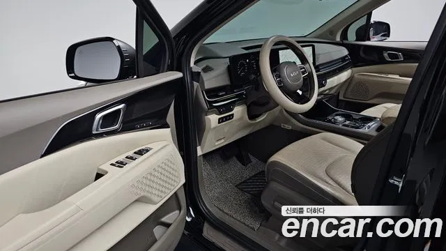Kia Carnival 2024 thumb 10