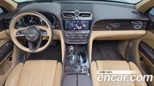 Bentley Bentayga 2022 thumb 7