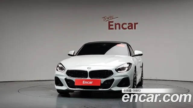 BMW Z4 2024 thumb 2
