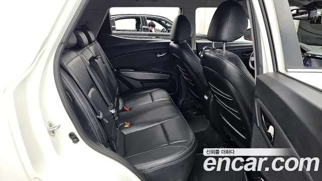 KG_Mobility_Ssangyong TIBOLI 2018 thumb 12