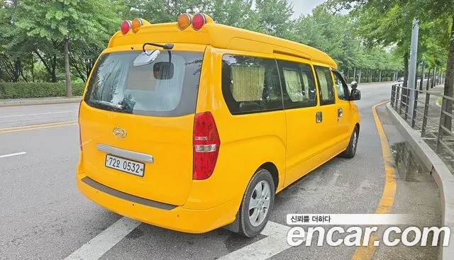 Hyundai Starex 2018 thumb 4