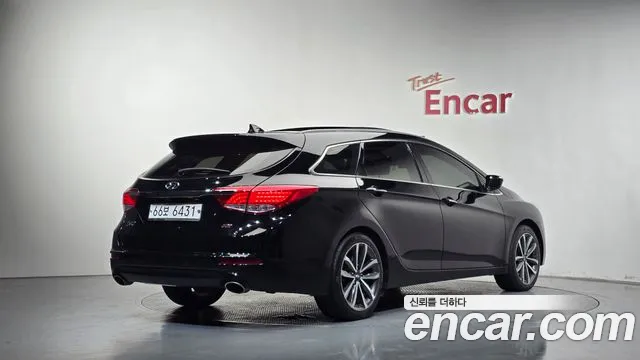 Hyundai i40 2014 thumb 2