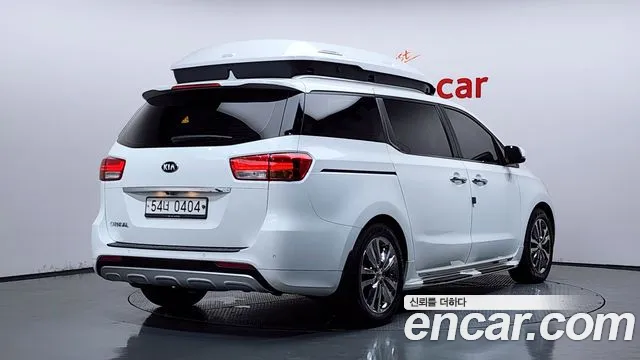 Kia Carnival 2016 thumb 2