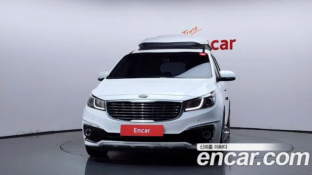 Kia Carnival 2016 thumb 3