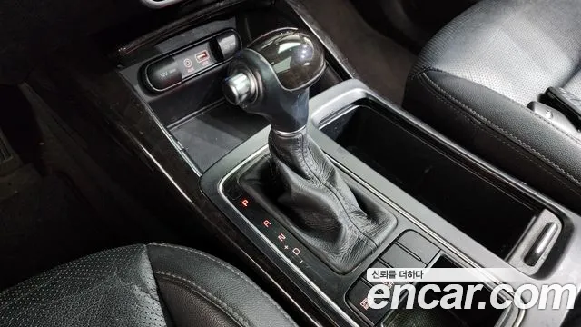 Kia Sorento 2016 thumb 9