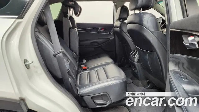 Kia Sorento 2016 thumb 11