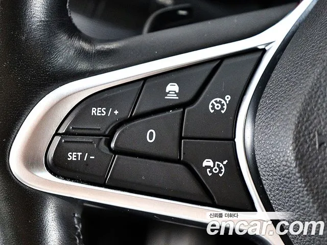 Renault-KoreaSamsung Arkana 2020 thumb 9