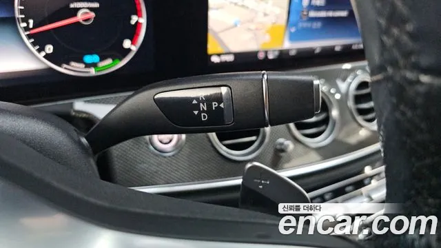Mercedes-Benz E-Класс 2019 thumb 9