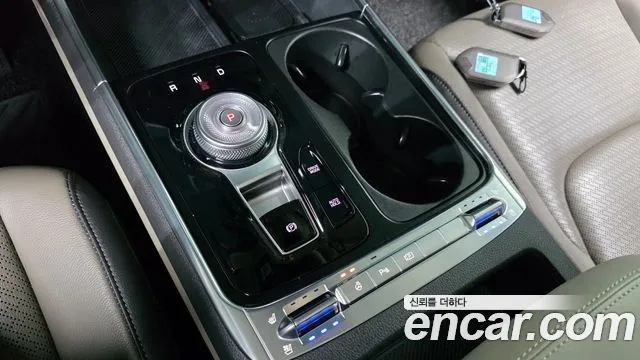 Kia Carnival 2023 thumb 9