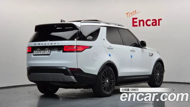 Land Rover Discovery 2020 thumb 2