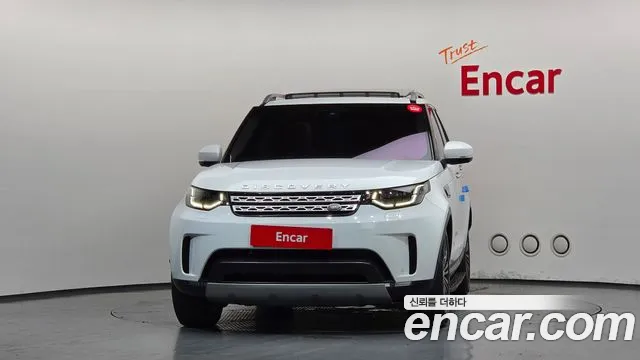 Land Rover Discovery 2020 thumb 3