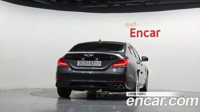 Genesis G70 2019 thumb 4