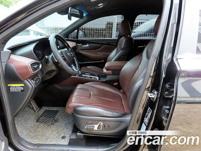 Hyundai Santa Fe 2018 thumb 5