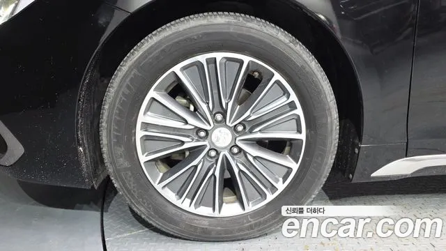 Hyundai Grandeur 2017 thumb 5
