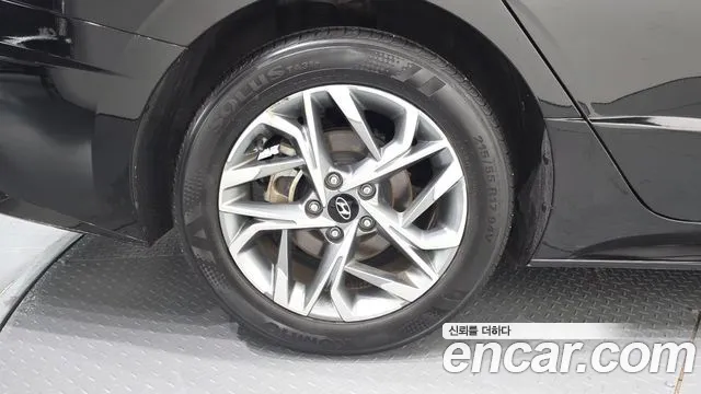 Hyundai Sonata 2023 thumb 4