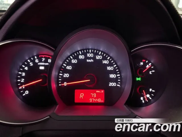 Kia Morning 2015 thumb 8