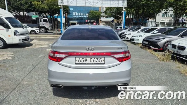Hyundai Grandeur 2016 thumb 4