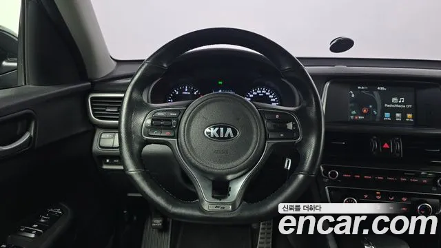 Kia K5 2016 thumb 12