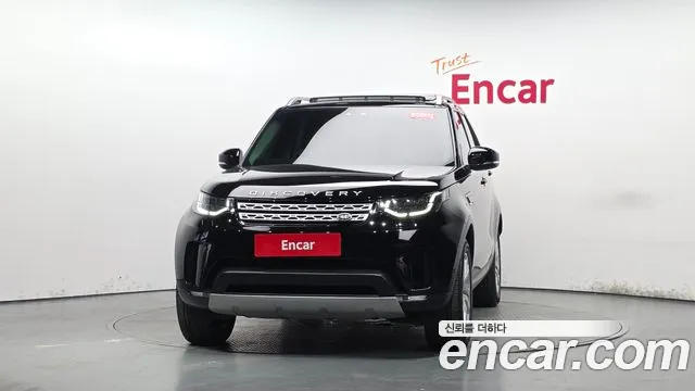 Land Rover Discovery 2018 thumb 2