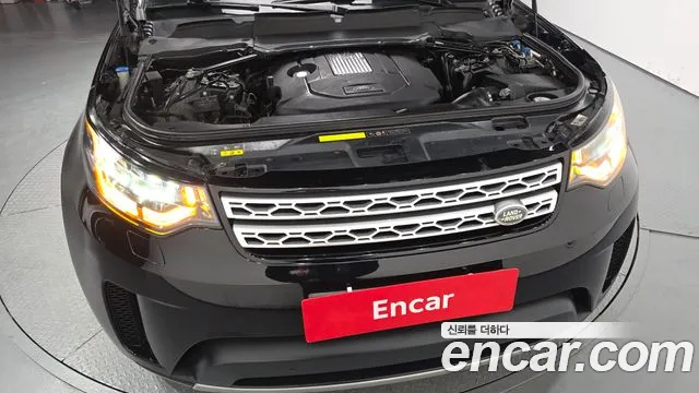 Land Rover Discovery 2018 thumb 5