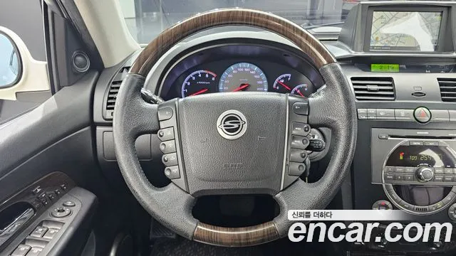 KG_Mobility_Ssangyong Rexton 2011 thumb 12