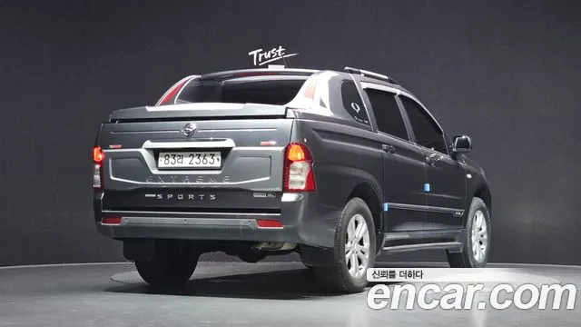 KG_Mobility_Ssangyong KORANDO 2017 thumb 2