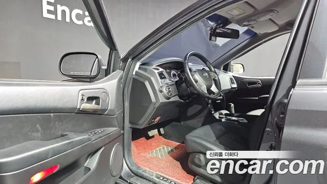 KG_Mobility_Ssangyong KORANDO 2017 thumb 10