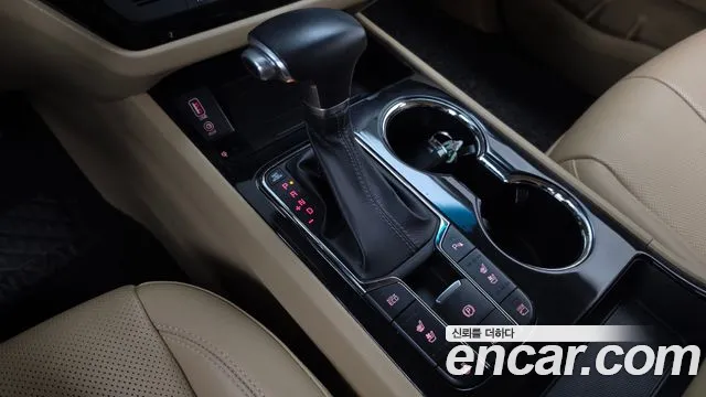 Kia Carnival 2018 thumb 8